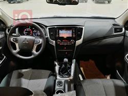 میتسوبیشی L200